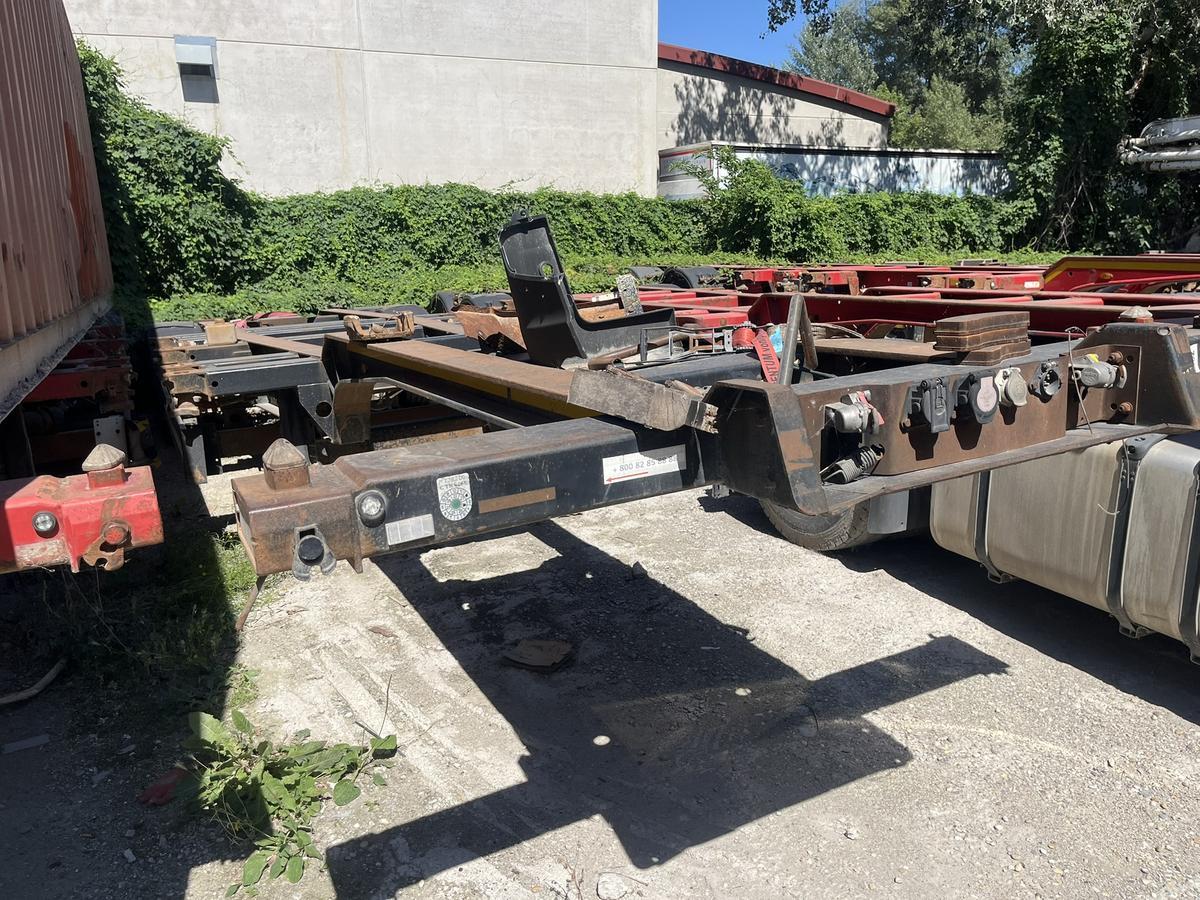 3-Achs-Containerauflieger KÖGEL SWCT 24 20-40